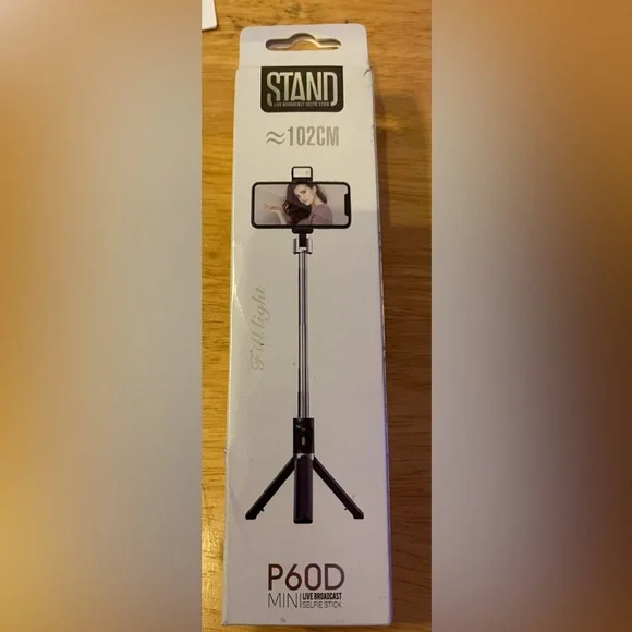 Newest Selfie Stick for iPhone with LED Light Wireless Bluetooth Tripod Selfie S - Picture 7 of 7